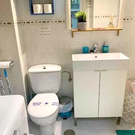 Cozy In With Sea View 33 M² * Бенальмадена